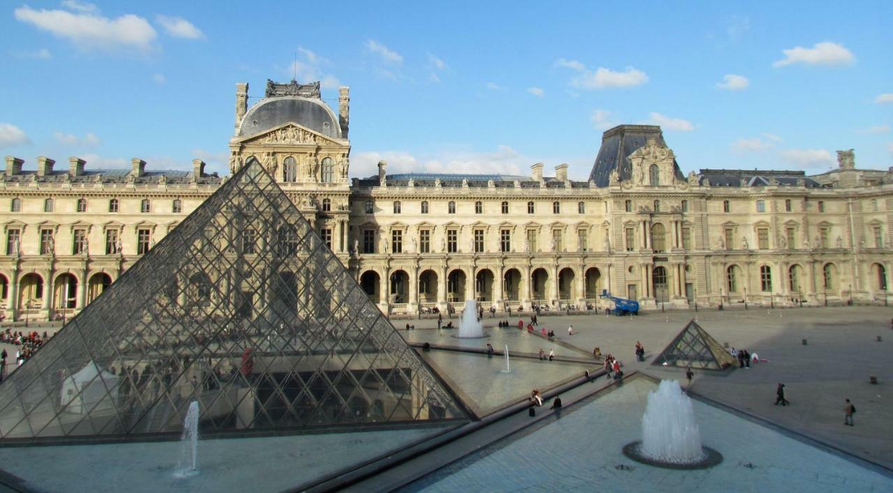 Love Nest In Saint-Michel Paris Exterior foto